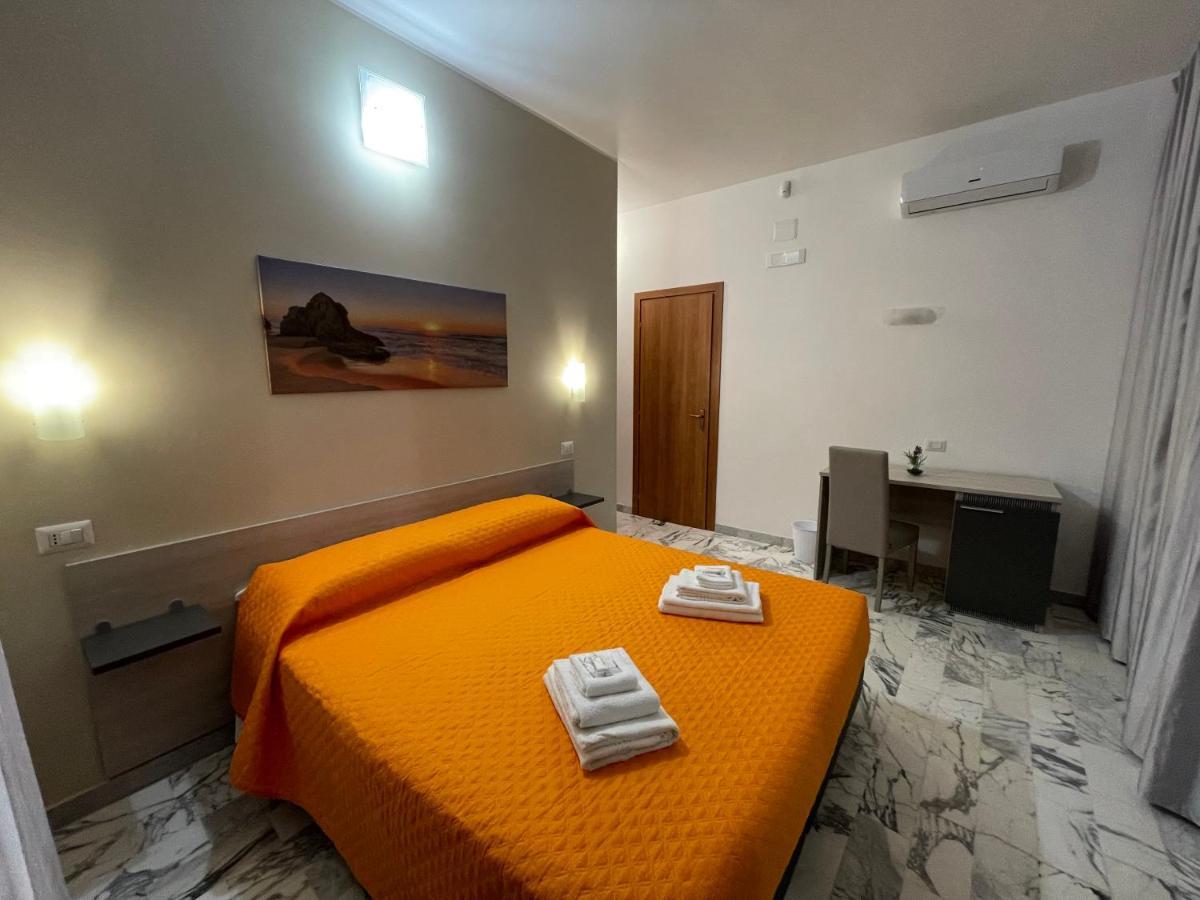 B&B Centrale Gela Exterior photo